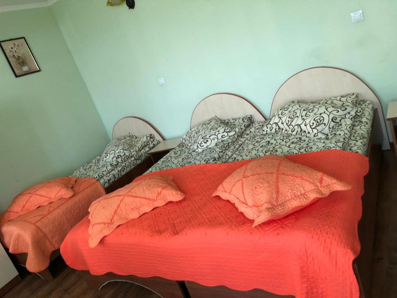 Casa Cu Pauni Hotel Maracineni Екстериор снимка